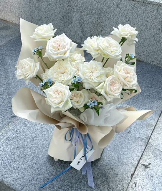 鲜花花束，礼仪花束，流行韩式花束